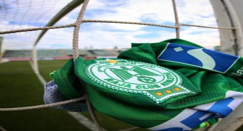 الرجاء يفاوض مدرب الوداد السابق